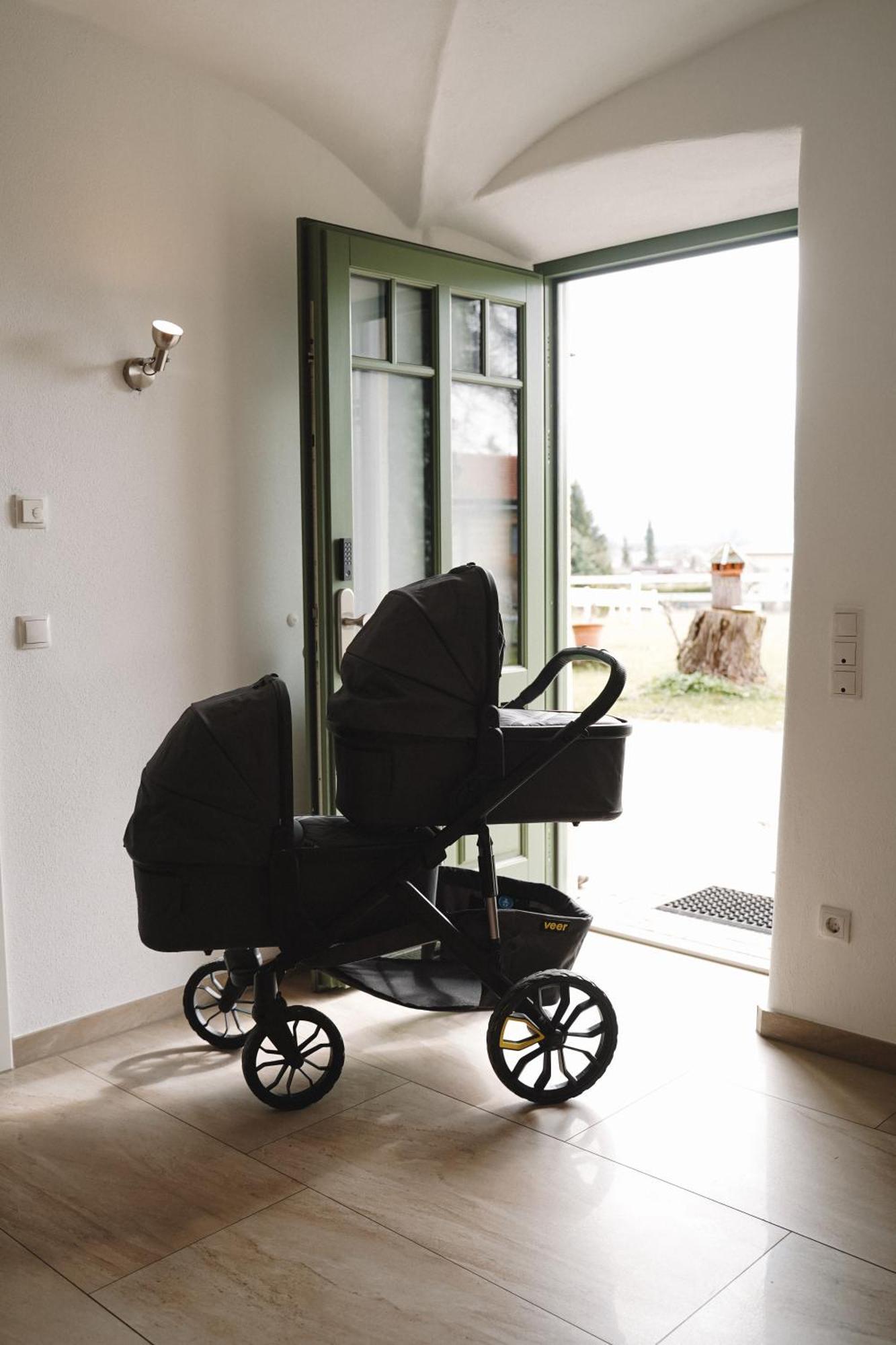 Black Horse Family Apartment - Barrierearm - Pfotenglueck - Familienzeit By Loewenherz Homes Stephanskirchen Экстерьер фото